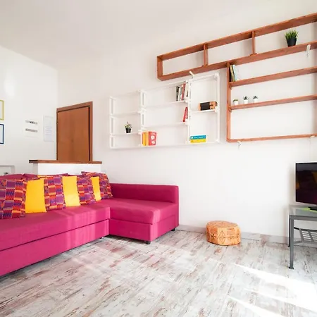 Casina - Camerlata Train Station Apartment *